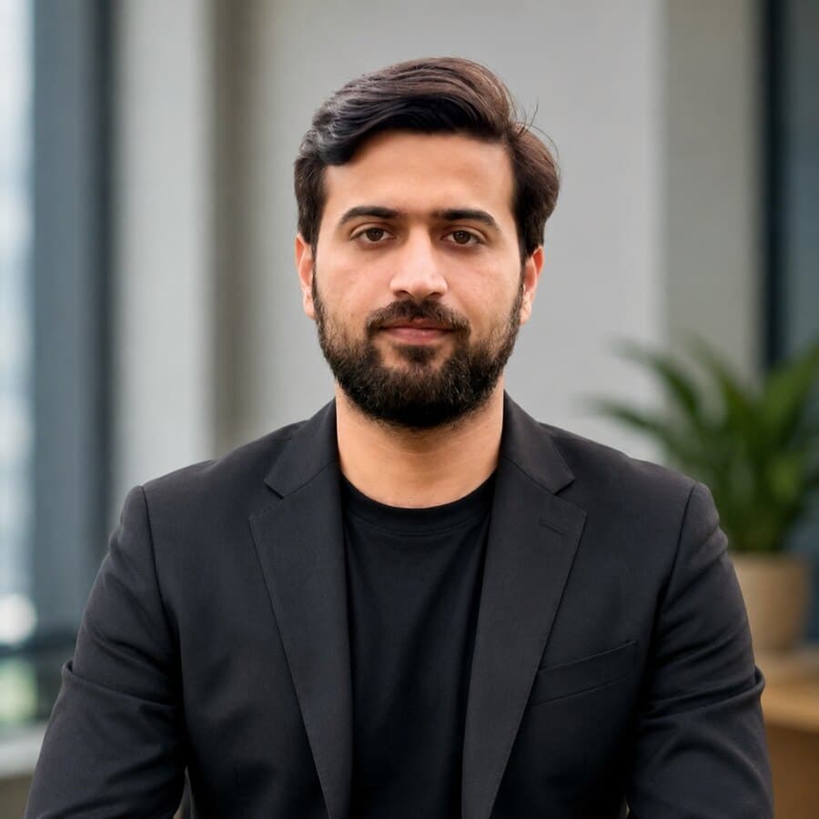 Abu Hurarrah, co-founder and technical lead at Maneuvrez